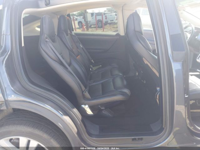 2016 TESLA MODEL X 5YJXCAE27GF002541 Photo 7