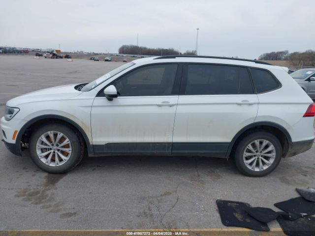 3VV1B7AX5LM079123 Volkswagen Tiguan 2.0t S