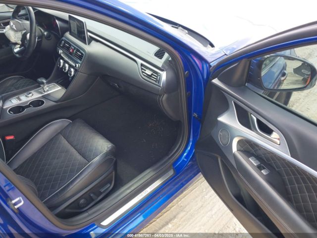 KMTG34LE0MU073034 Genesis G70 3.3t Rwd