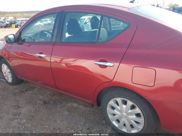 3N1CN7AP9JK394050 Nissan Versa 1.6 Sv