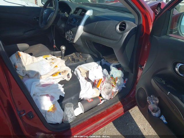 3N1CN7AP9JK394050 Nissan Versa 1.6 Sv