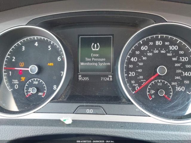 3VW217AU6FM013824 Volkswagen Golf Tsi S 4-door
