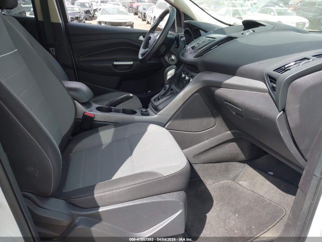 1FMCU0G94EUC38662 Ford ESCAPE SE