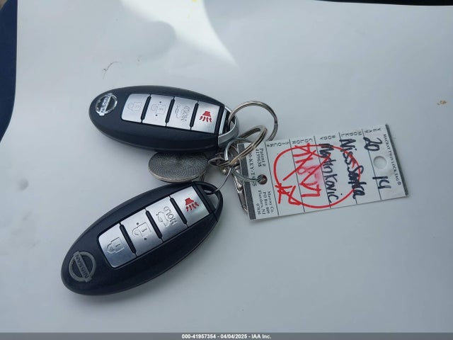3N1AB7AP8EL642062 Nissan SENTRA SV