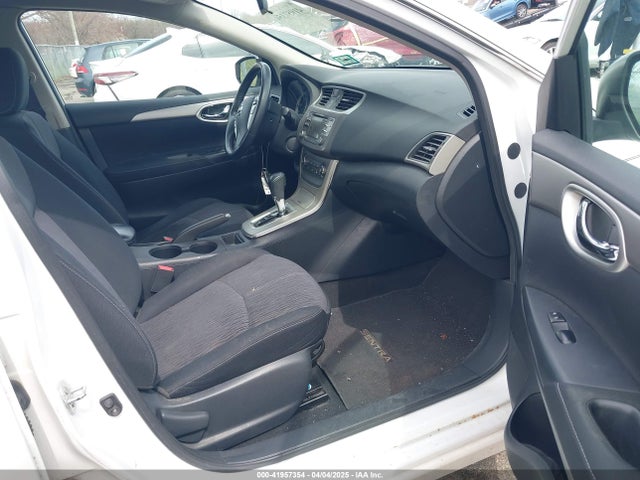 3N1AB7AP8EL642062 Nissan SENTRA SV
