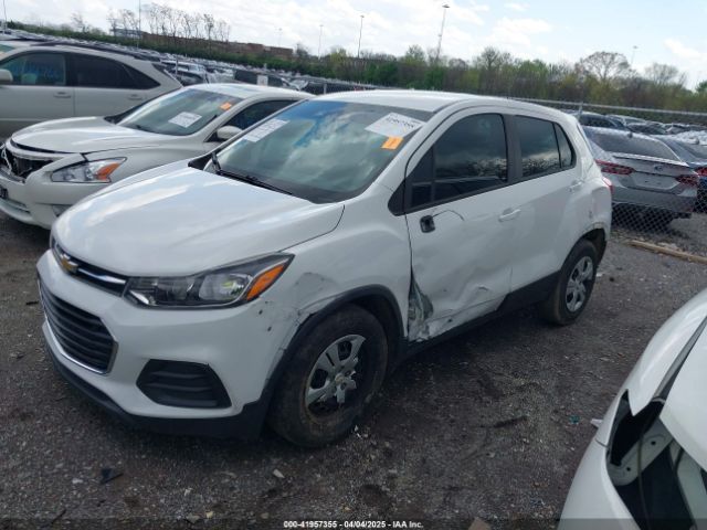 3GNCJKSB5HL269217 Chevrolet TRAX LS