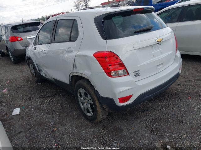 3GNCJKSB5HL269217 Chevrolet TRAX LS