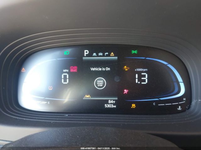 KMHRC8A32RU315387 Hyundai Venue Limited