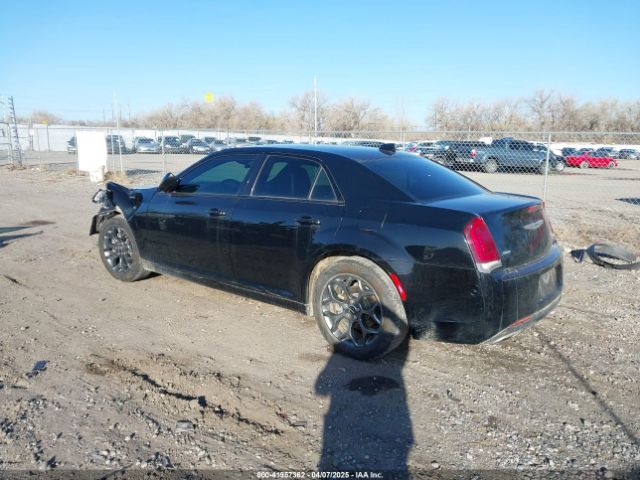2017 CHRYSLER 300 2C3CCAGG1HH518935 Photo 2