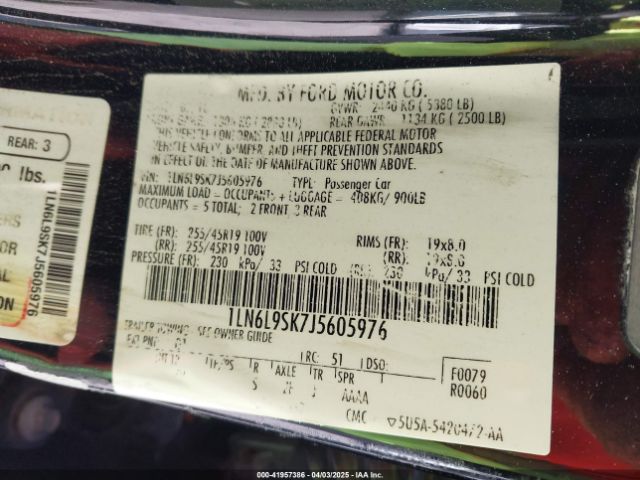 1LN6L9SK7J5605976 Lincoln Continental Select