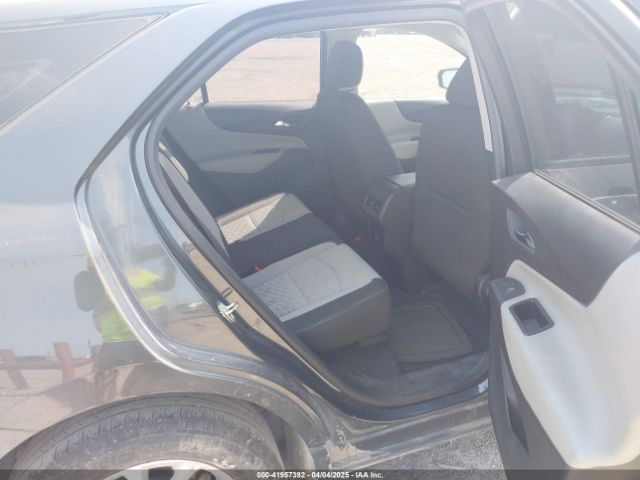 3GNAXHEV0JS533776 Chevrolet EQUINOX LS