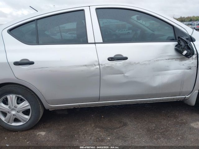 3N1CN7AP9KL812604 Nissan Versa 1.6 S+