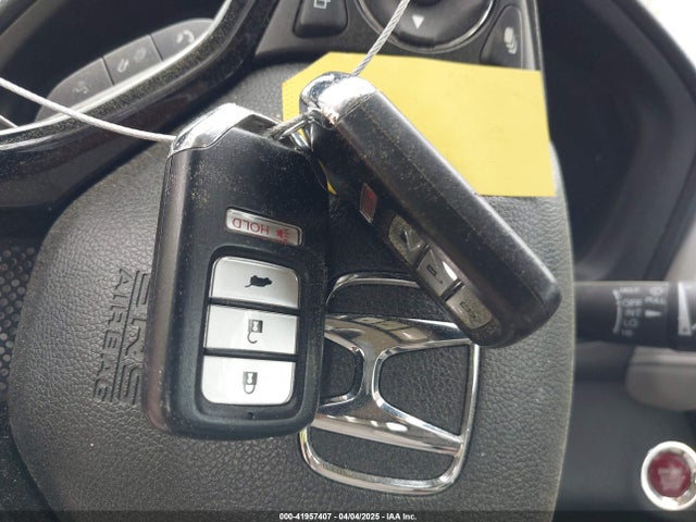 3CZRU6H58HM710703 Honda HR-V EX