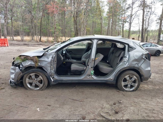 3CZRU6H58HM710703 Honda HR-V EX