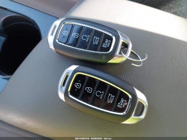 KMHLS4AG0PU510387 Hyundai ELANTRA SEL