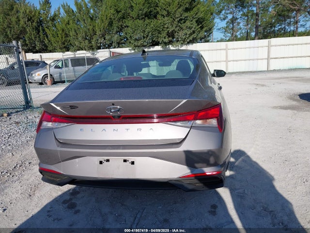 KMHLS4AG0PU510387 Hyundai ELANTRA SEL