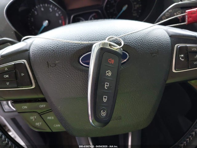 1FMCU0GDXKUA40894 Ford ESCAPE SE