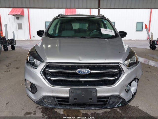 1FMCU0GDXKUA40894 Ford ESCAPE SE