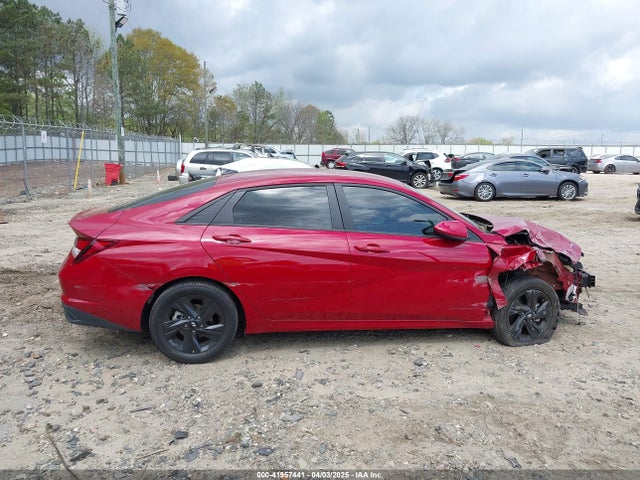 KMHLM4AG4MU093197 Hyundai ELANTRA SEL
