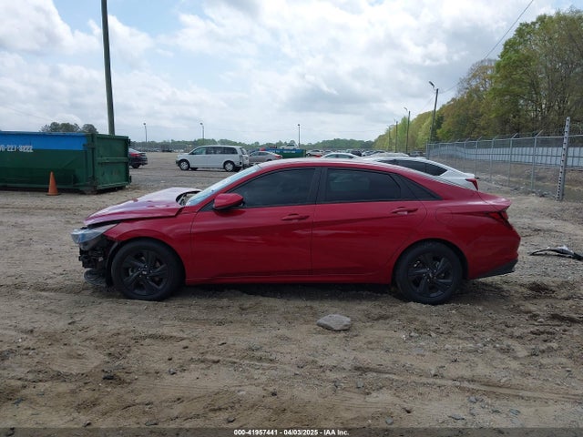 KMHLM4AG4MU093197 Hyundai ELANTRA SEL