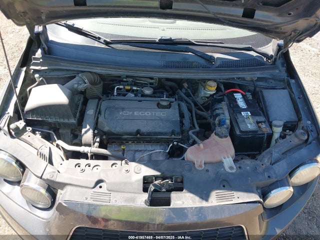 1G1JC6SHXE4190514 Chevrolet Sonic Lt Auto