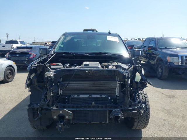 1GTUUCET2NZ586441 GMC Sierra 1500 4wd  Short Box Elevation With 3sb