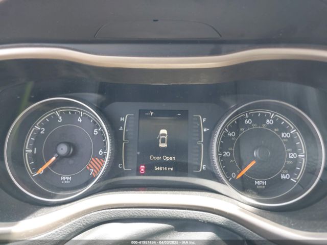 1C4PJLAB5FW761559 Jeep Cherokee Sport