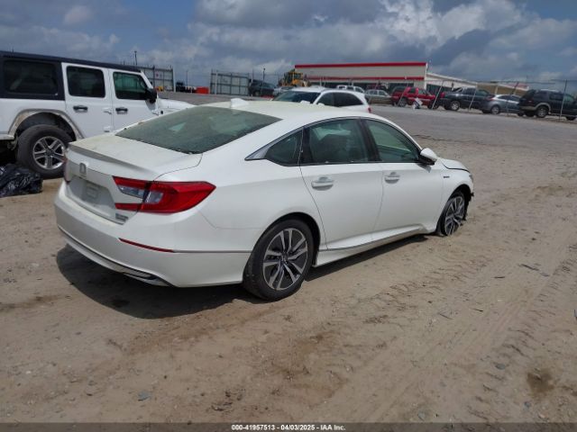 1HGCV3F94JA010033 Honda Accord Hybrid Touring