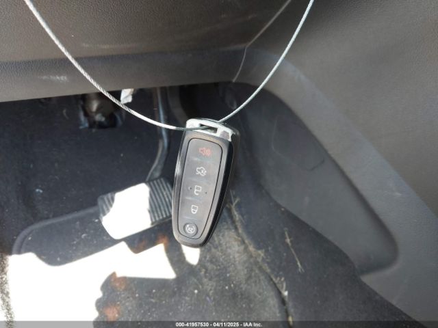 2019 FORD ESCAPE 1FMCU0GD1KUA04737 Photo 10