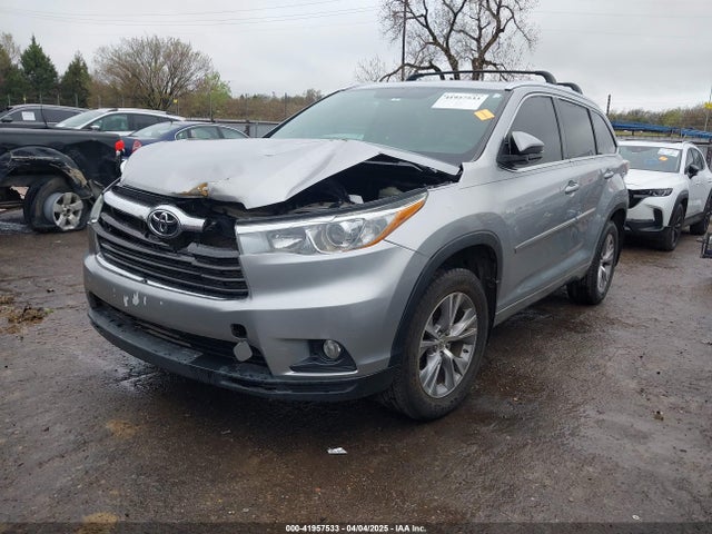 5TDKKRFHXFS113383 Toyota Highlander Xle V6