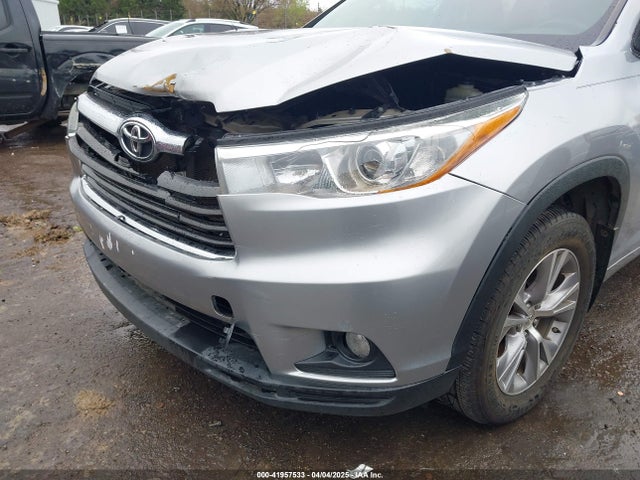 5TDKKRFHXFS113383 Toyota Highlander Xle V6