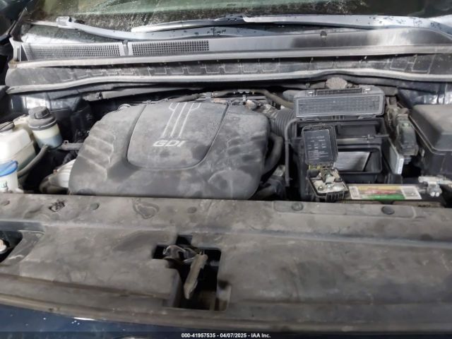 KNDMB5C10G6161548 KIA SEDONA LX