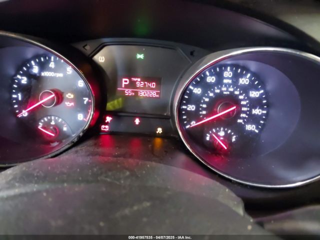 KNDMB5C10G6161548 KIA SEDONA LX