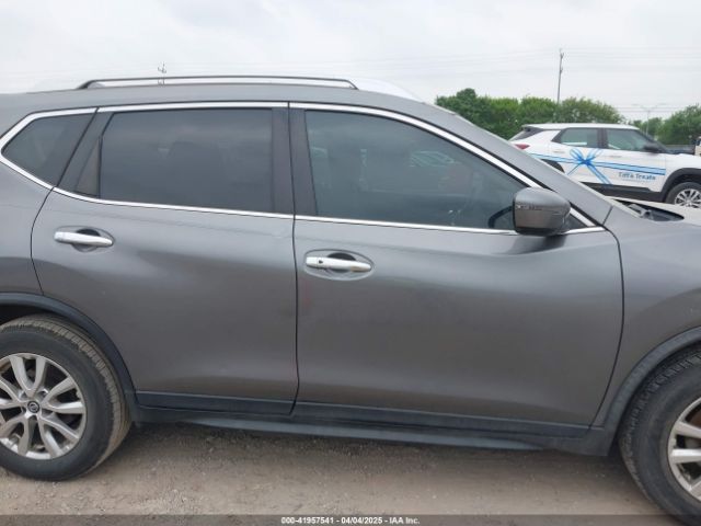 JN8AT2MT9HW380416 Nissan ROGUE SV