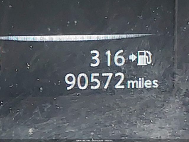 JN8AT2MT9HW380416 Nissan ROGUE SV