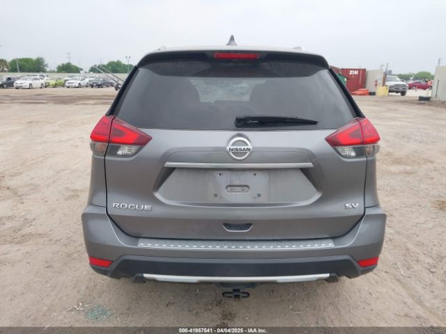 JN8AT2MT9HW380416 Nissan ROGUE SV