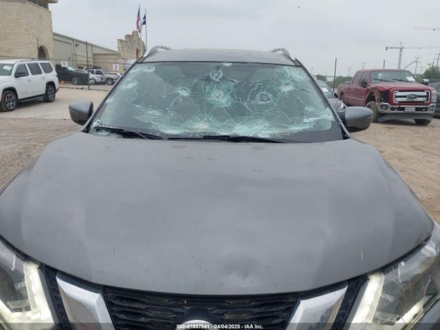 JN8AT2MT9HW380416 Nissan ROGUE SV