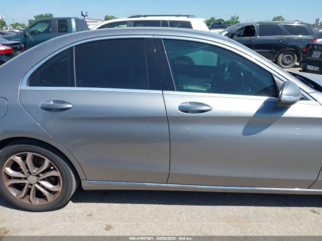 55SWF4JB0FU056349 Mercedes-Benz C 300 Luxury/sport