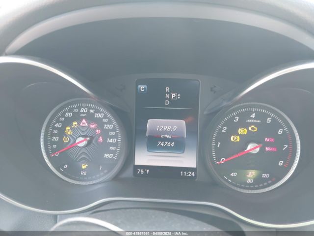55SWF4JB0FU056349 Mercedes-Benz C 300 Luxury/sport