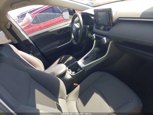 2T3H1RFV6LW087846 Toyota RAV4 LE