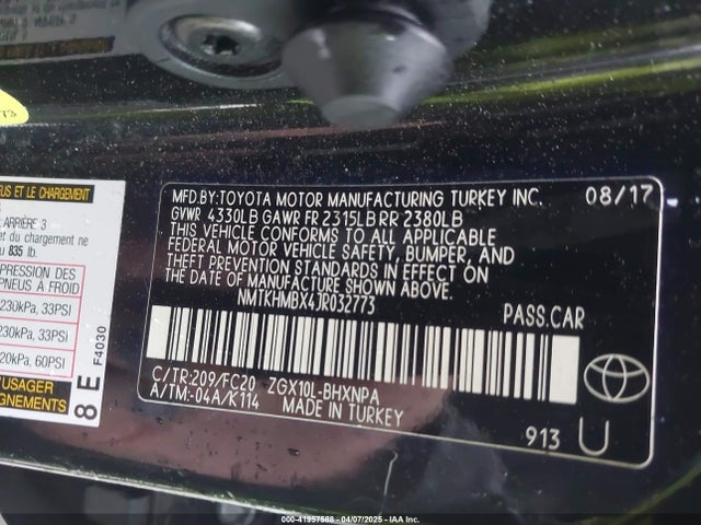 NMTKHMBX4JR032773 Toyota C-HR XLE