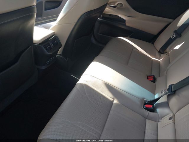 58ABZ1B18KU016098 Lexus Es 350 Luxury
