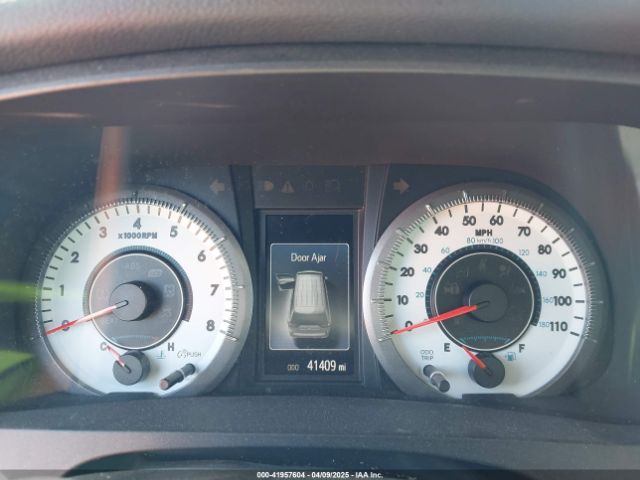5TDXK3DC0GS702003 Toyota Sienna Se 8 Passenger