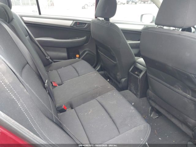 4S3BNAB63H3044697 Subaru Legacy 2.5i