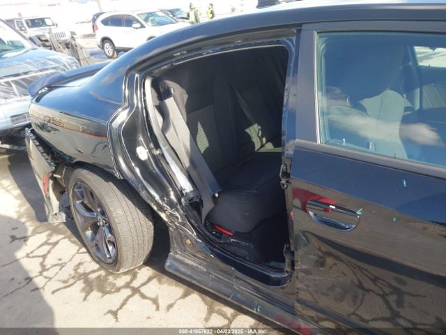 2C3CDXHG7KH671082 Dodge Charger Gt Rwd