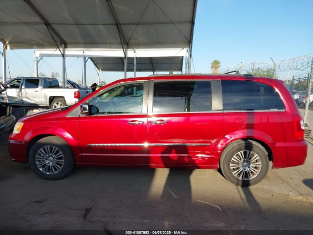 2C4RC1CG1ER260949 Chrysler Town & Country Touring-l