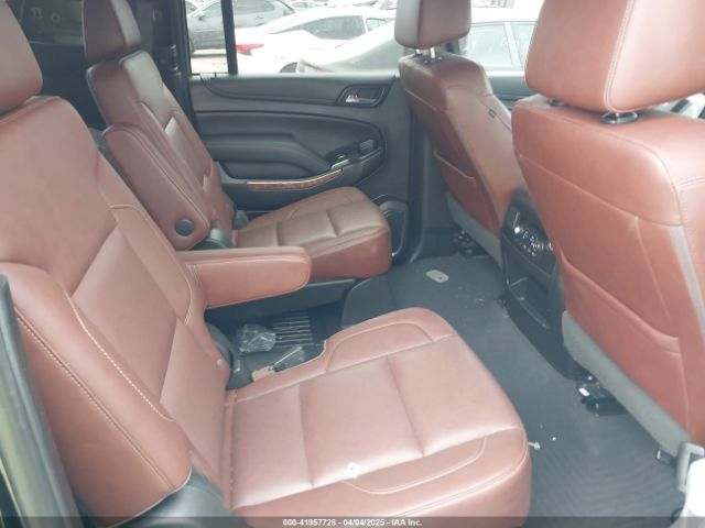 1GNSKJKJ3KR231852 Chevrolet Suburban Premier