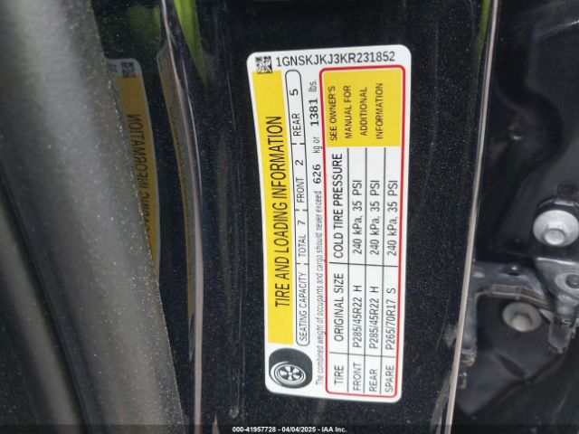 1GNSKJKJ3KR231852 Chevrolet Suburban Premier