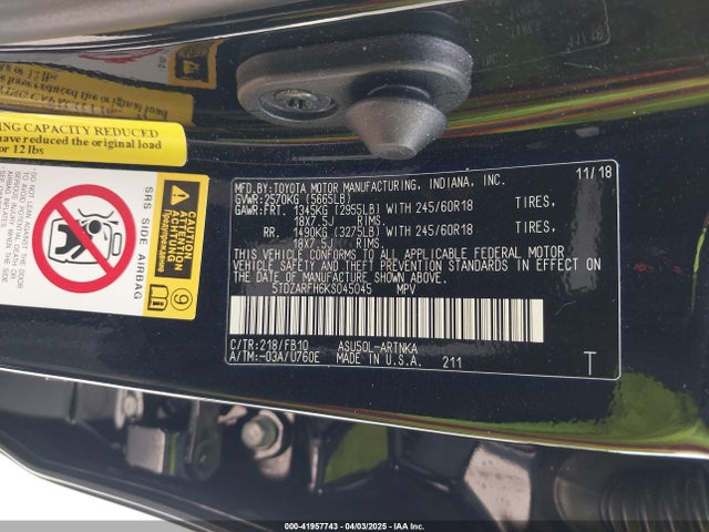 5TDZARFH6KS045045 Toyota Highlander Le