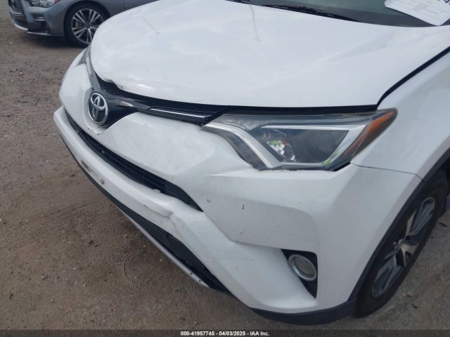 2T3WFREV1GW239905 Toyota Rav4 Xle